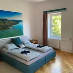 Balaton7 Apartmanhaz - Centrum