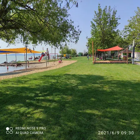 Balaton7 Apartmanhaz - Centrum アパート