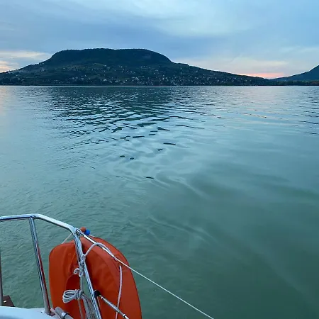 Balaton7 Apartmanhaz - Centrum