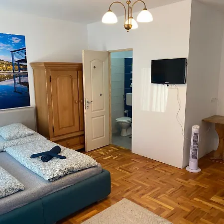 Balaton7 Apartmanhaz - Centrum باداتشونيتوماي