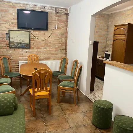 Balaton7 Apartmanhaz - Centrum アパート バダチョニトマイ