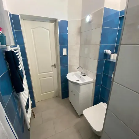 Balaton7 Apartmanhaz - Centrum バダチョニトマイ