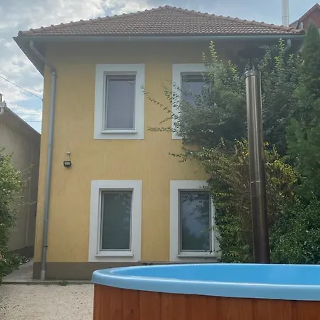 Balaton7 Apartmanhaz - Centrum شقة *
