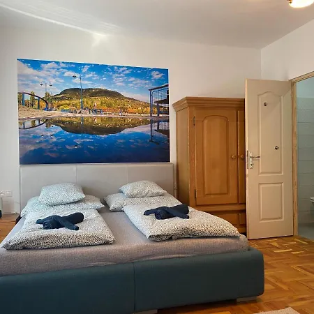 Апартаменты Balaton7 Apartmanhaz - Centrum *