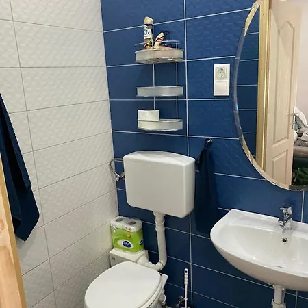 Balaton7 Apartmanhaz - Centrum * バダチョニトマイ