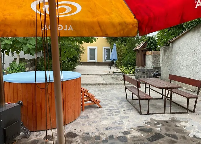 Balaton7 Apartmanhaz - Centrum Апартаменты *