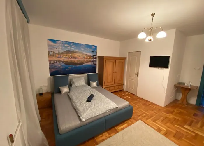 Balaton7 Apartmanhaz - Centrum Бадачоньтомай