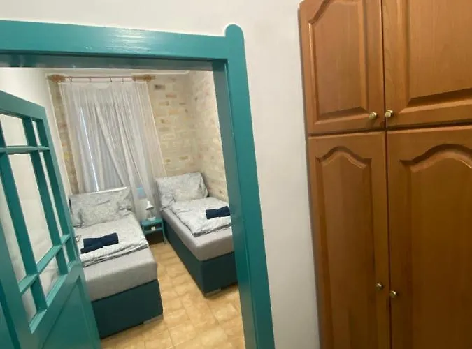 Balaton7 Apartmanhaz - Centrum בדקסוניטומאי